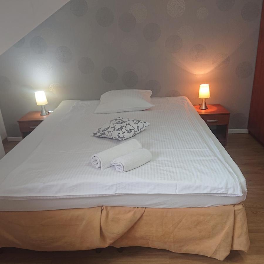 Letnia Willa Jacuzzi & Sauna Darlowo Luaran gambar