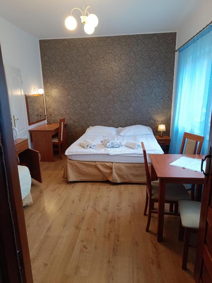 Letnia Willa Jacuzzi & Sauna Darlowo Luaran gambar