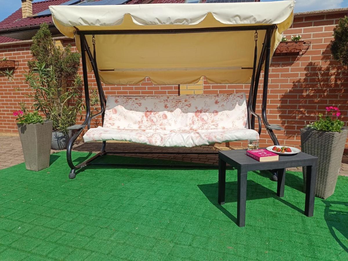 Letnia Willa Jacuzzi & Sauna Darlowo Luaran gambar